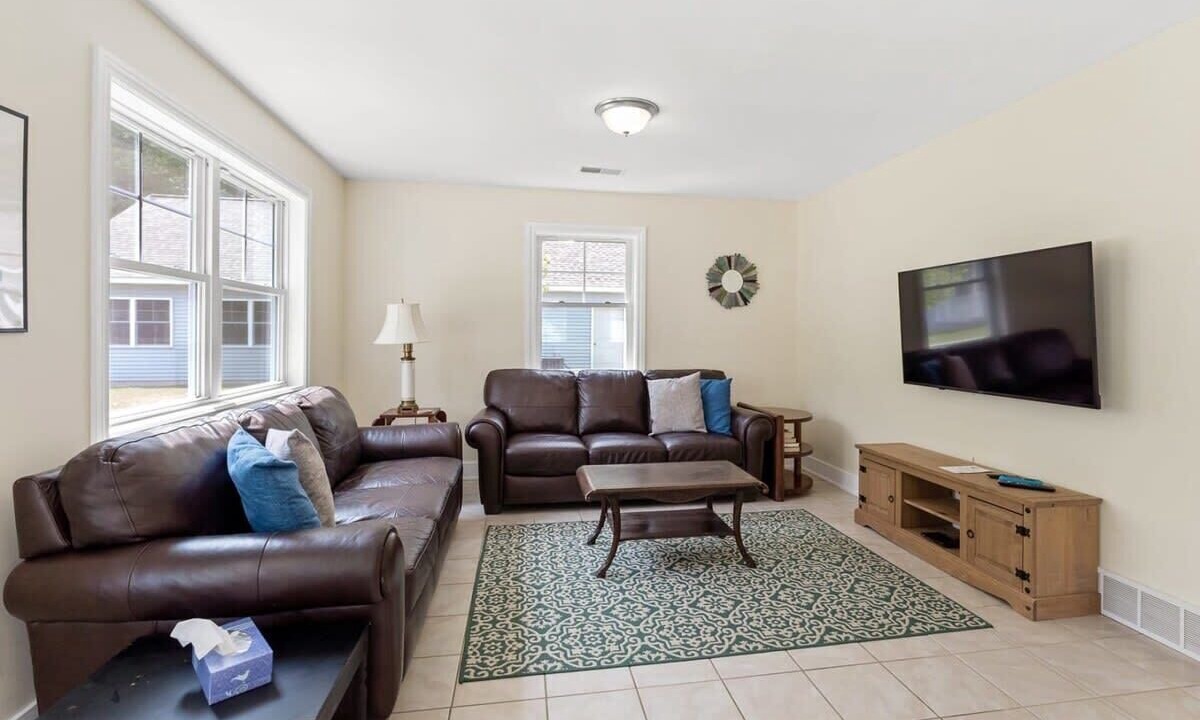 Photo of Bedroom in Kendall