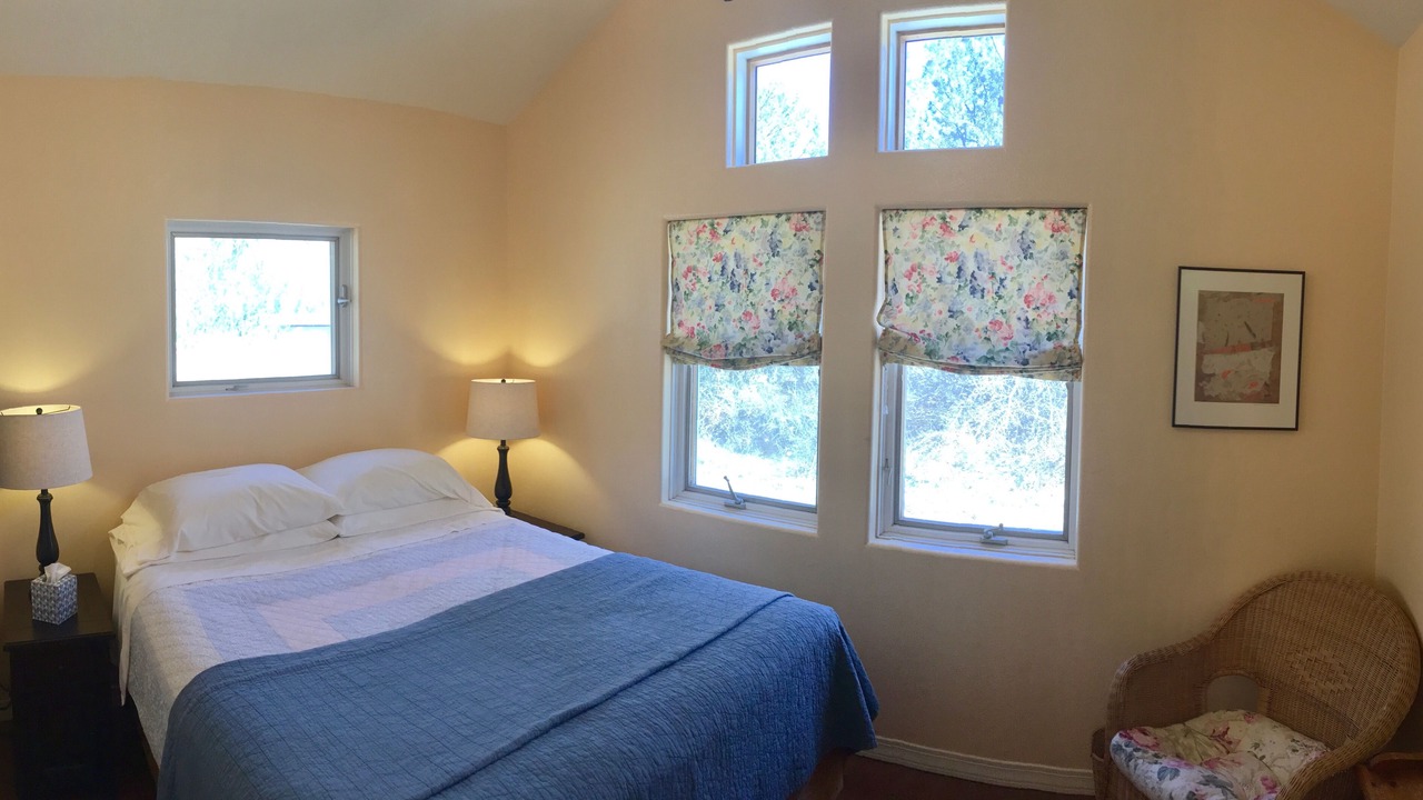 Photo of Bedroom in Jemez Springs