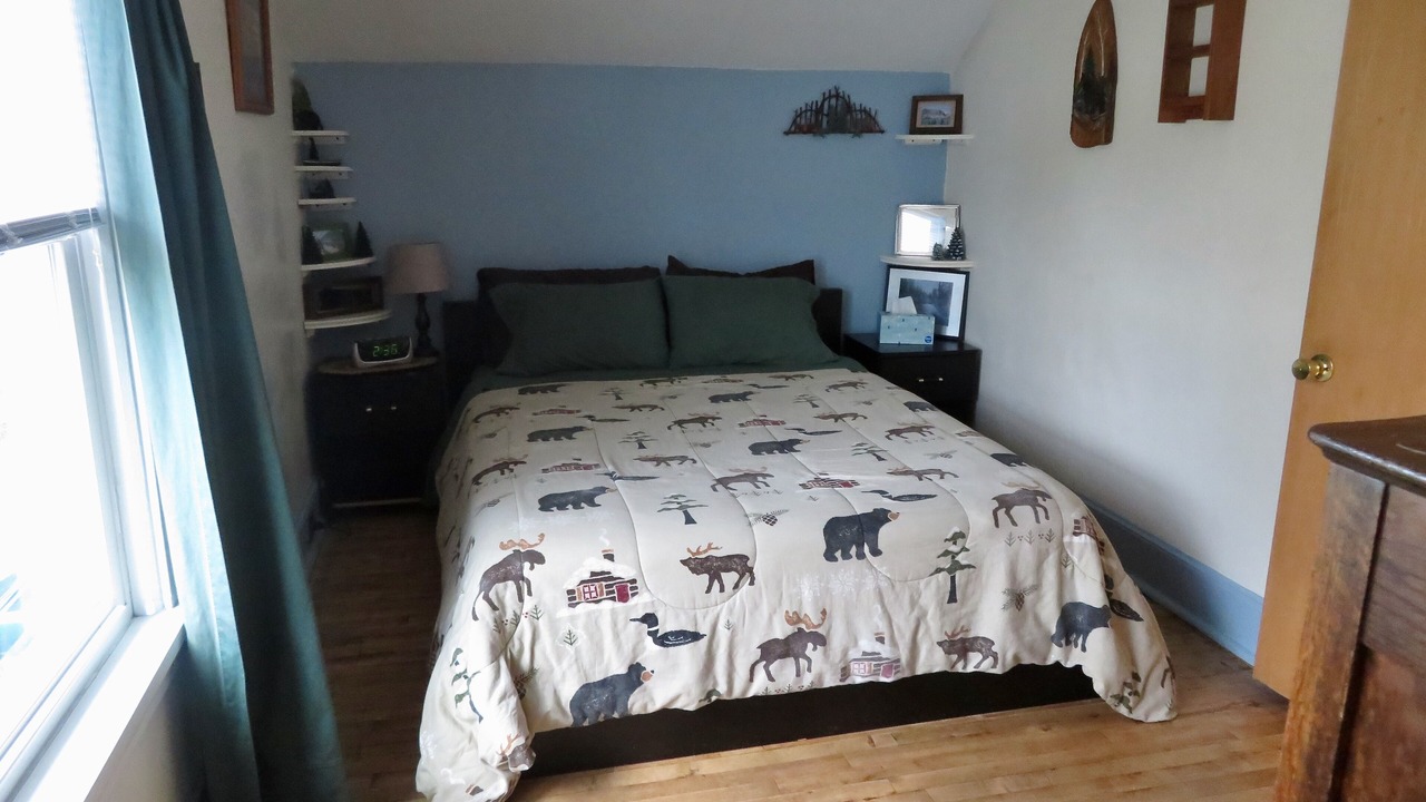 Photo of Bedroom in East Hillside