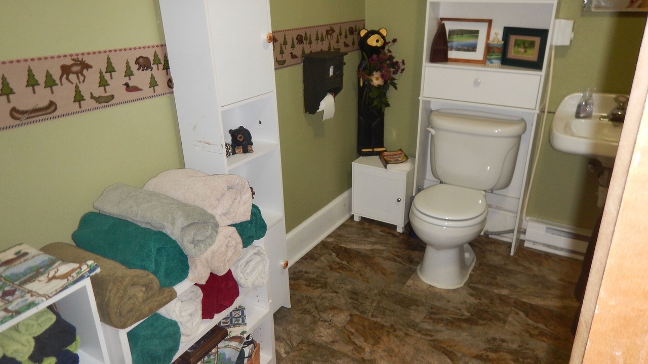 Photo of Bathroom in East Hillside