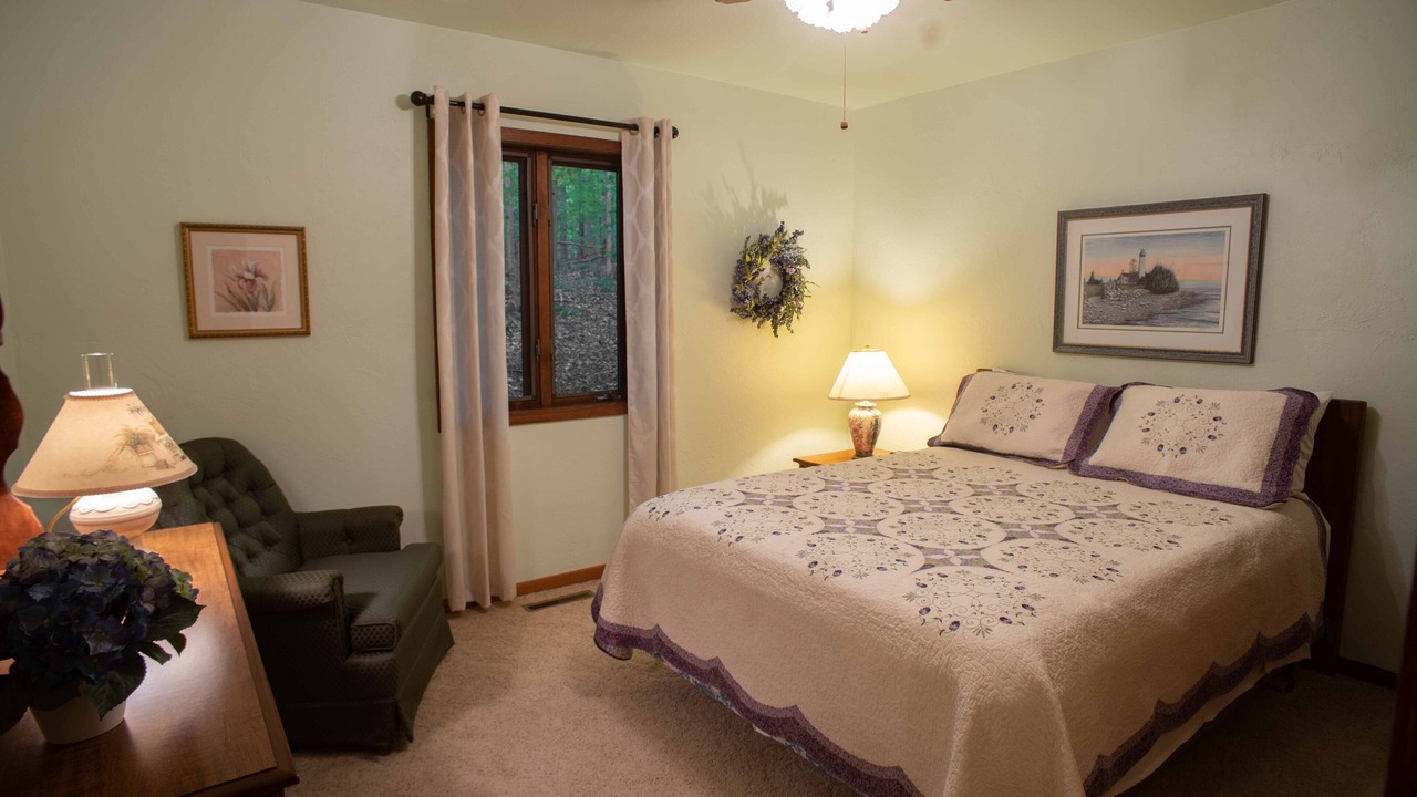Photo of Bedroom in Baileys Harbor
