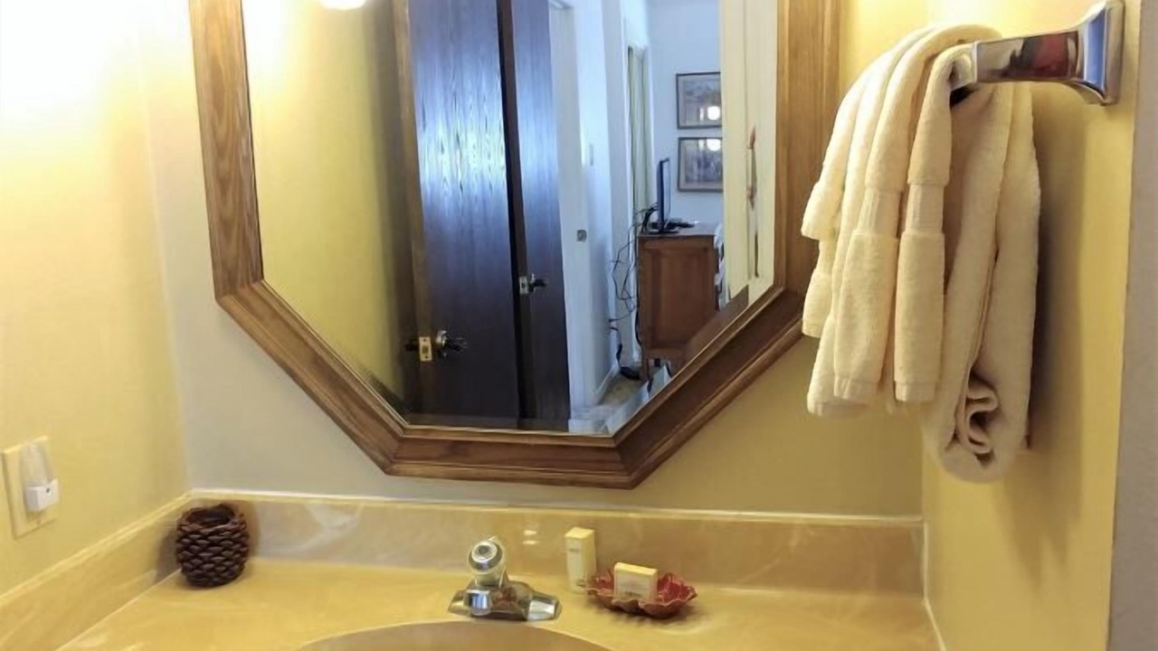 Photo of Bathroom in Red River