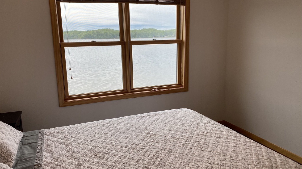 Photo of Bedroom in Brill