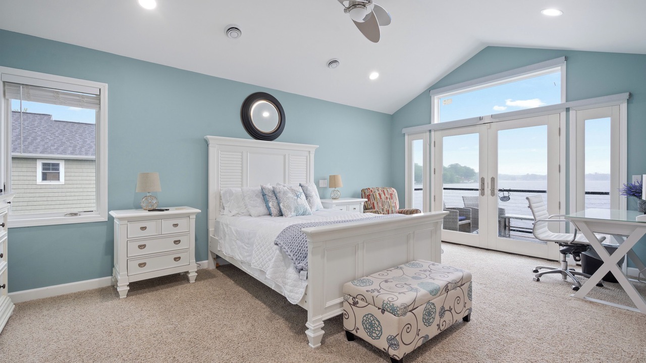 Photo of Bedroom in Lake Odessa