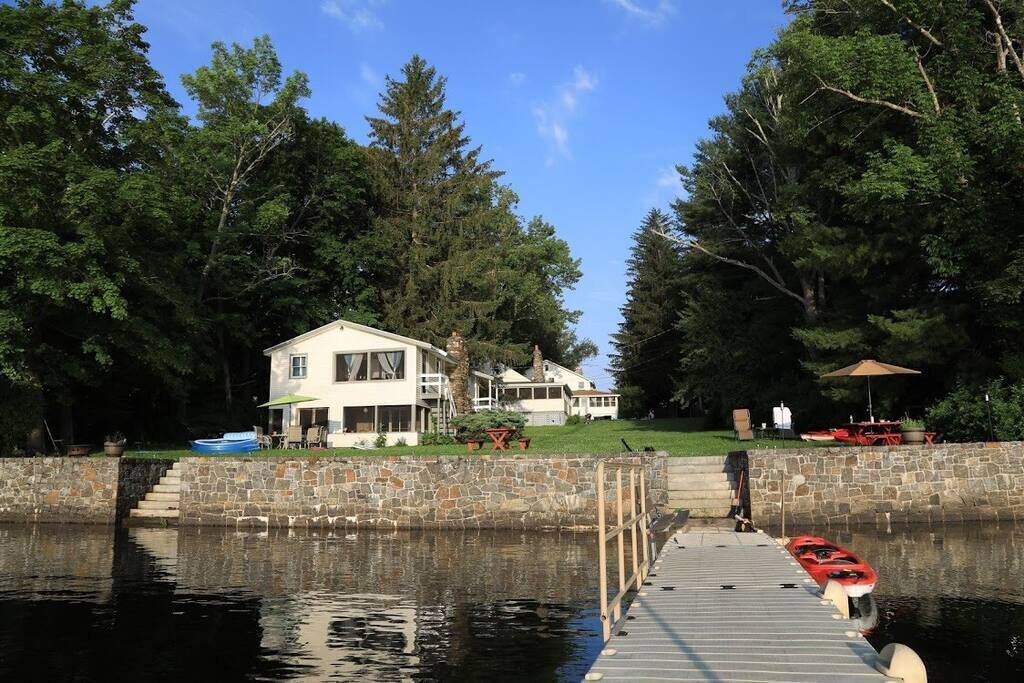 Photo of Outdoor in Lakeside