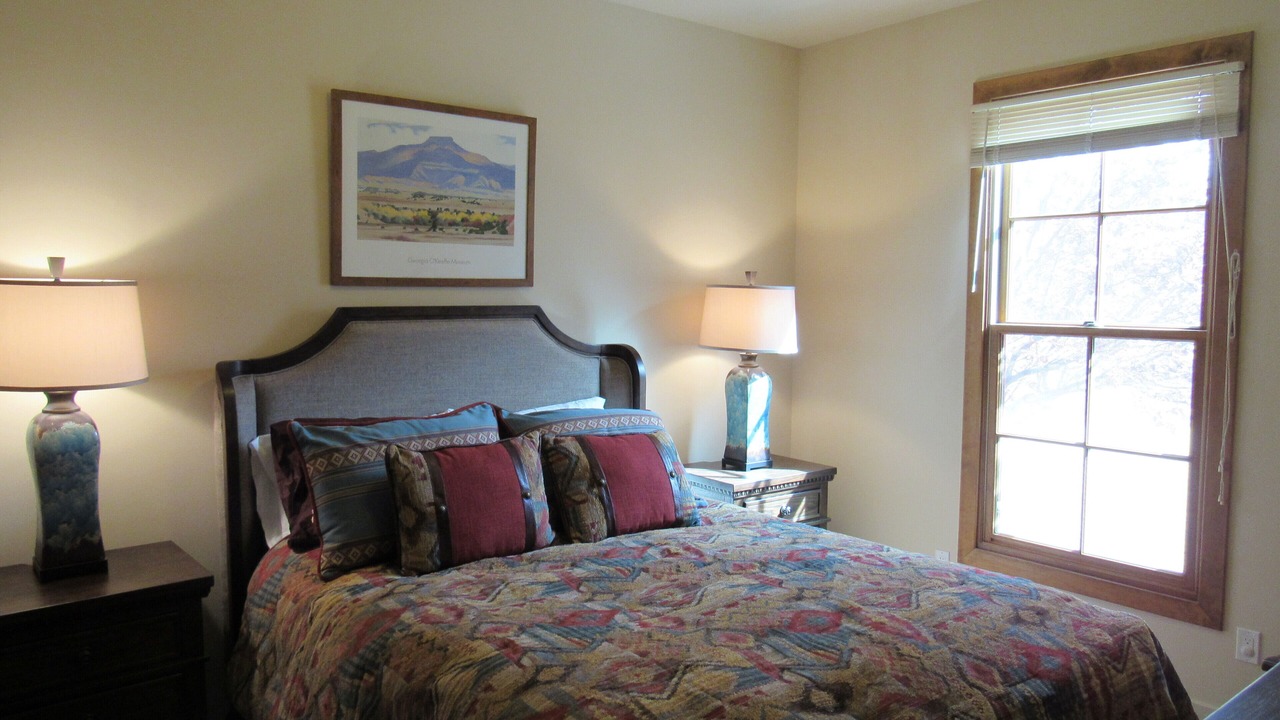 Photo of Bedroom in Northeast Santa Fe