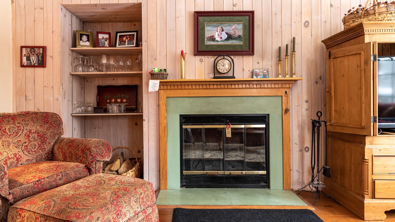 Photo of Livingroom in Manchester Center