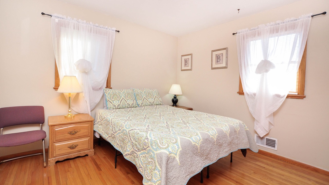 Photo of Bedroom in Kutzky Park