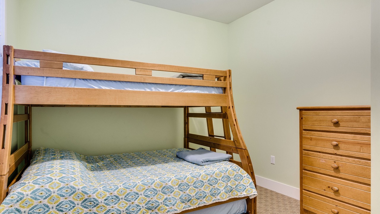 Photo of Bedroom in South Haven