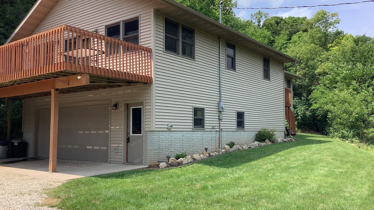 Photo of Outdoor in Lansing