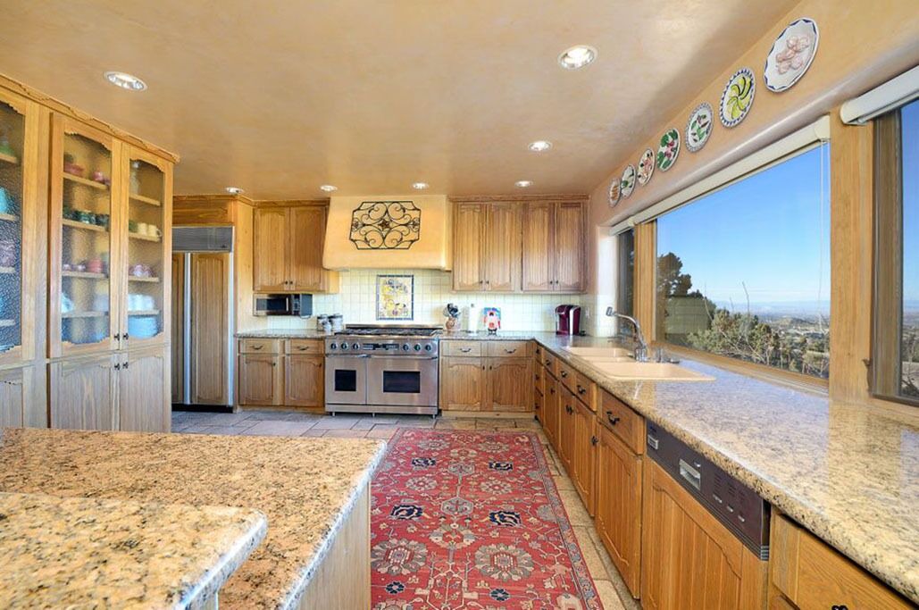Photo of Kitchen in Northeast Santa Fe