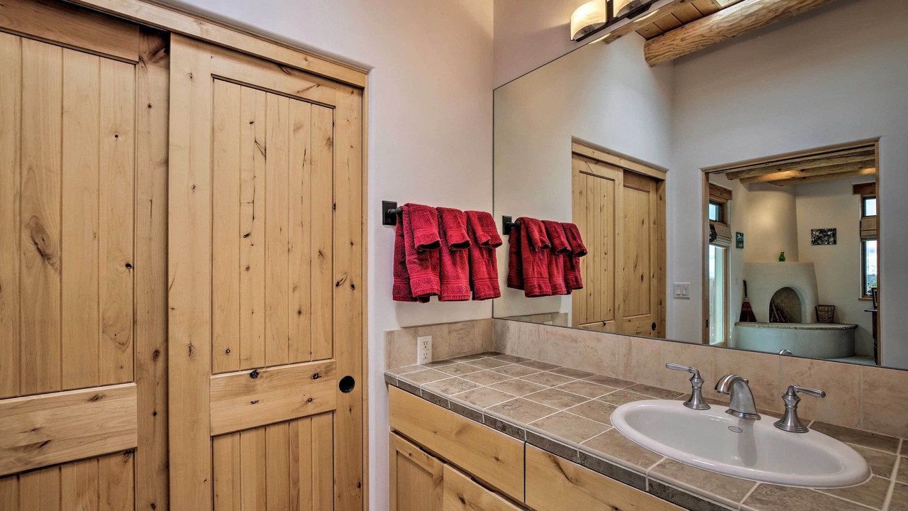 Photo of Bathroom in Tesuque