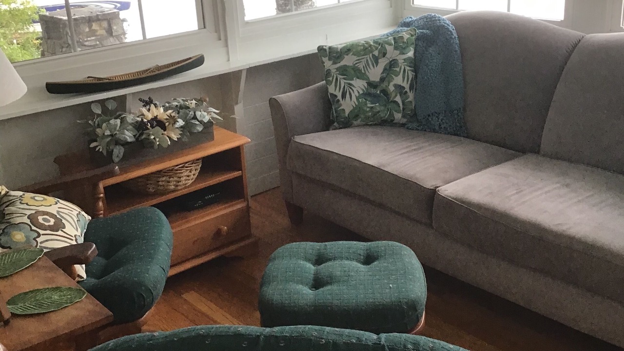 Photo of Livingroom in West Alton