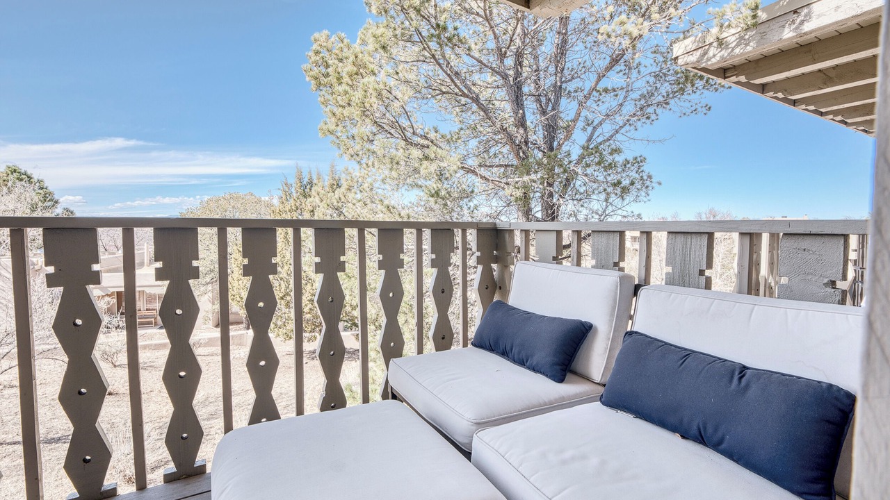Photo of Patio Balcony in Northeast Santa Fe