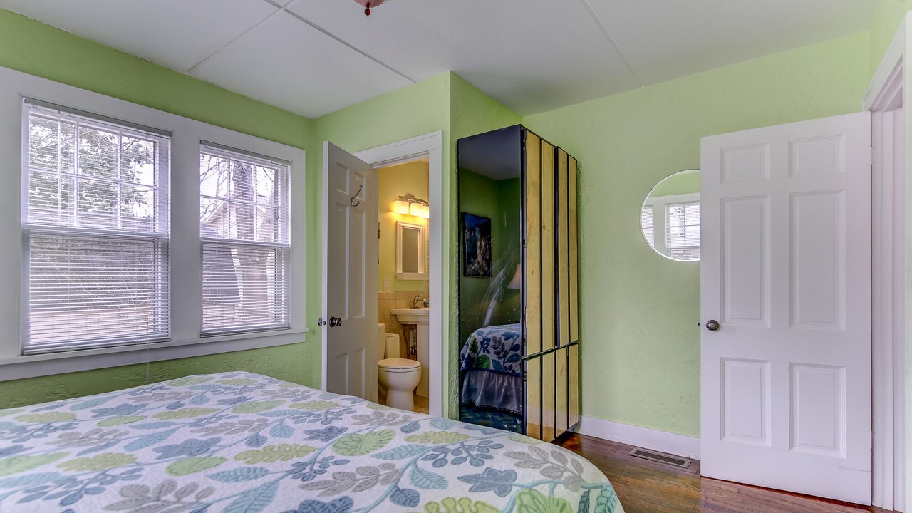 Photo of Bathroom in South Haven