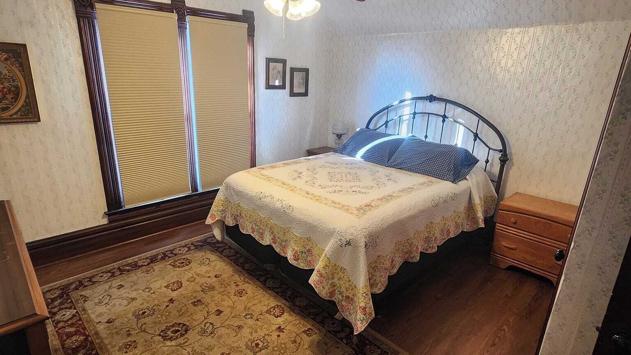 Photo of Bedroom in Charles City