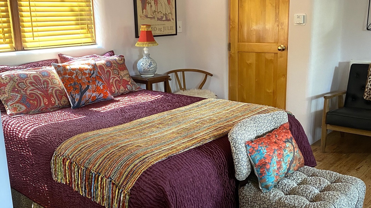 Photo of Bedroom in Canoncito