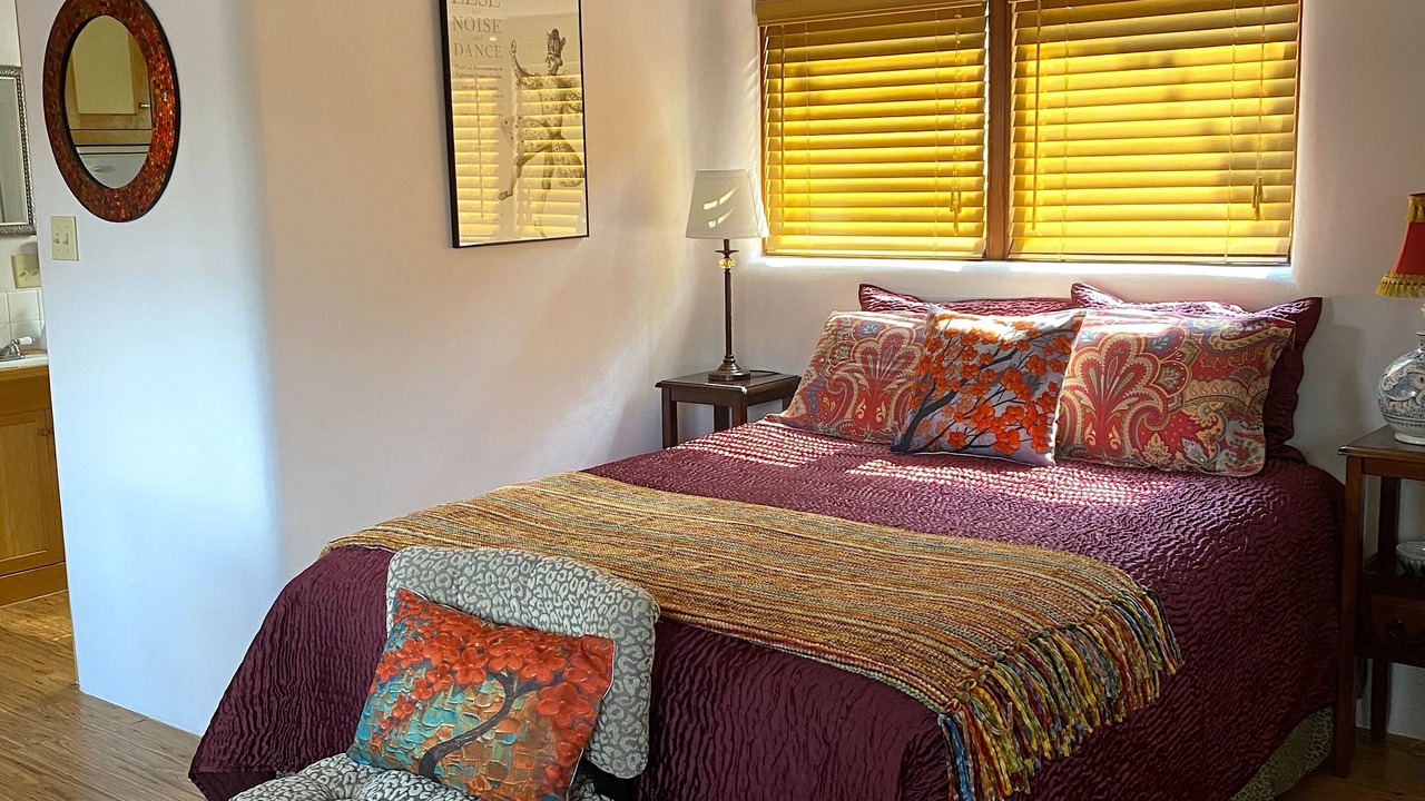 Photo of Bedroom in Canoncito
