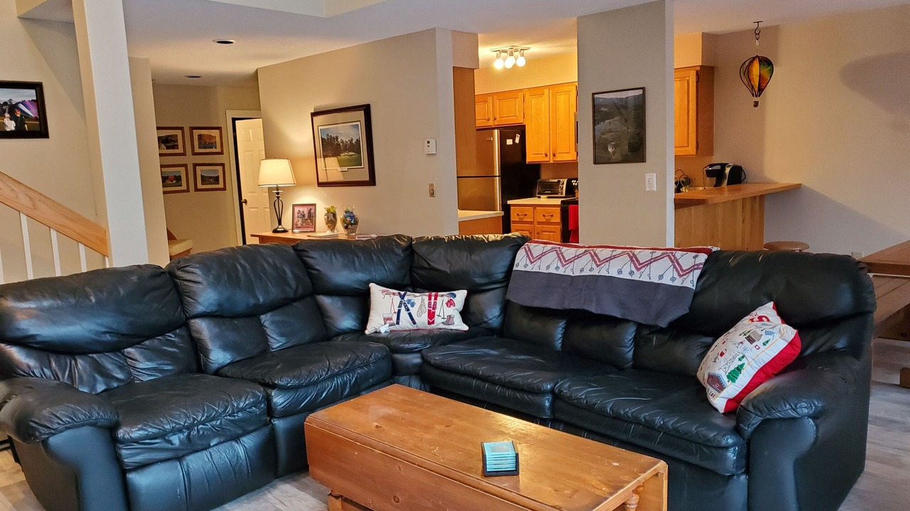 Photo of Livingroom in West Hartford