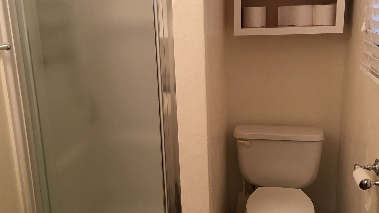 Photo of Bathroom in Canada de los Alamos