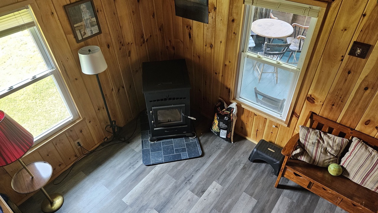 Photo of Livingroom in Moriah Center