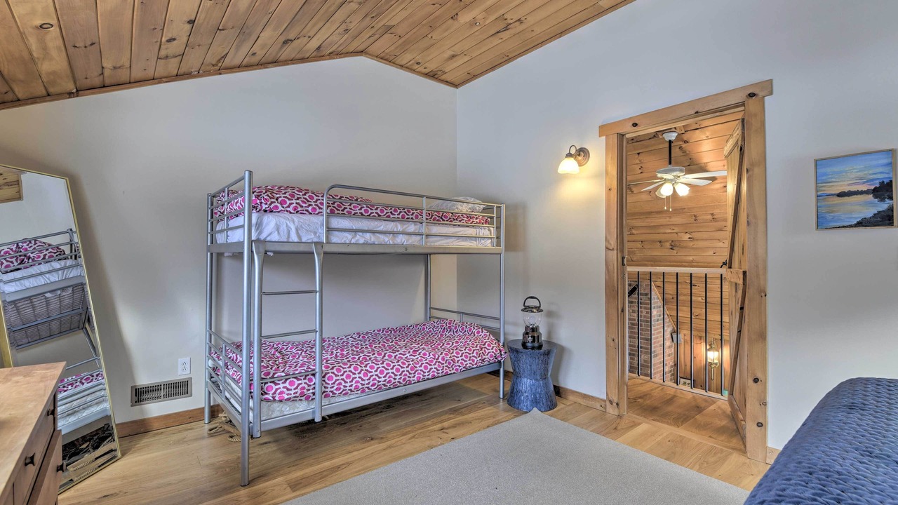 Photo of Bedroom in Green Mountains