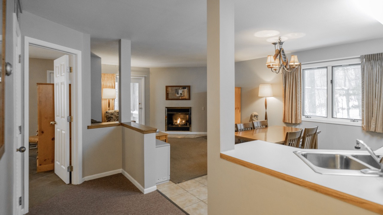 Photo of Livingroom in Cable