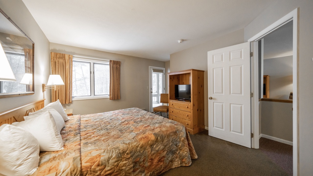 Photo of Bedroom in Cable