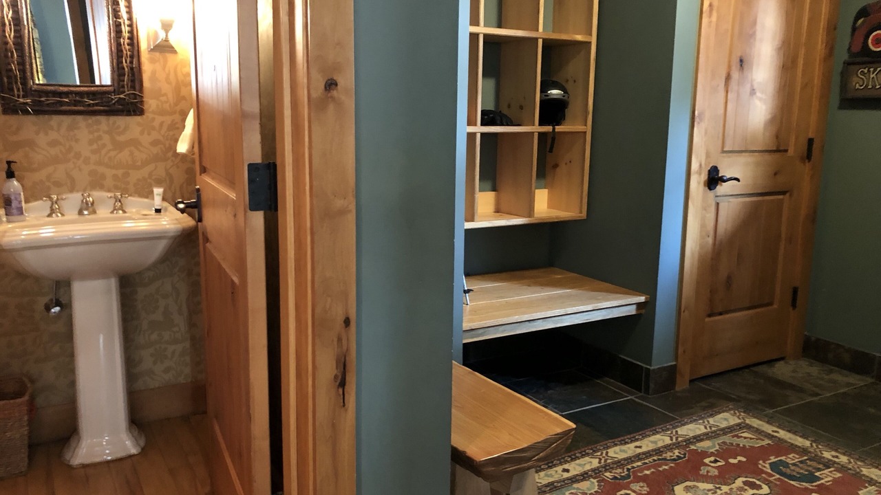 Photo of Bedroom in Stowe Area