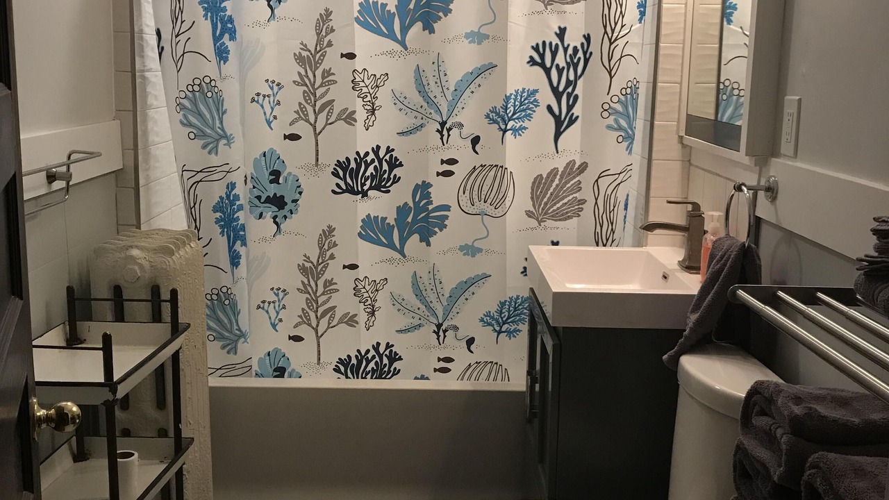 Photo of Bathroom in Linden Hills