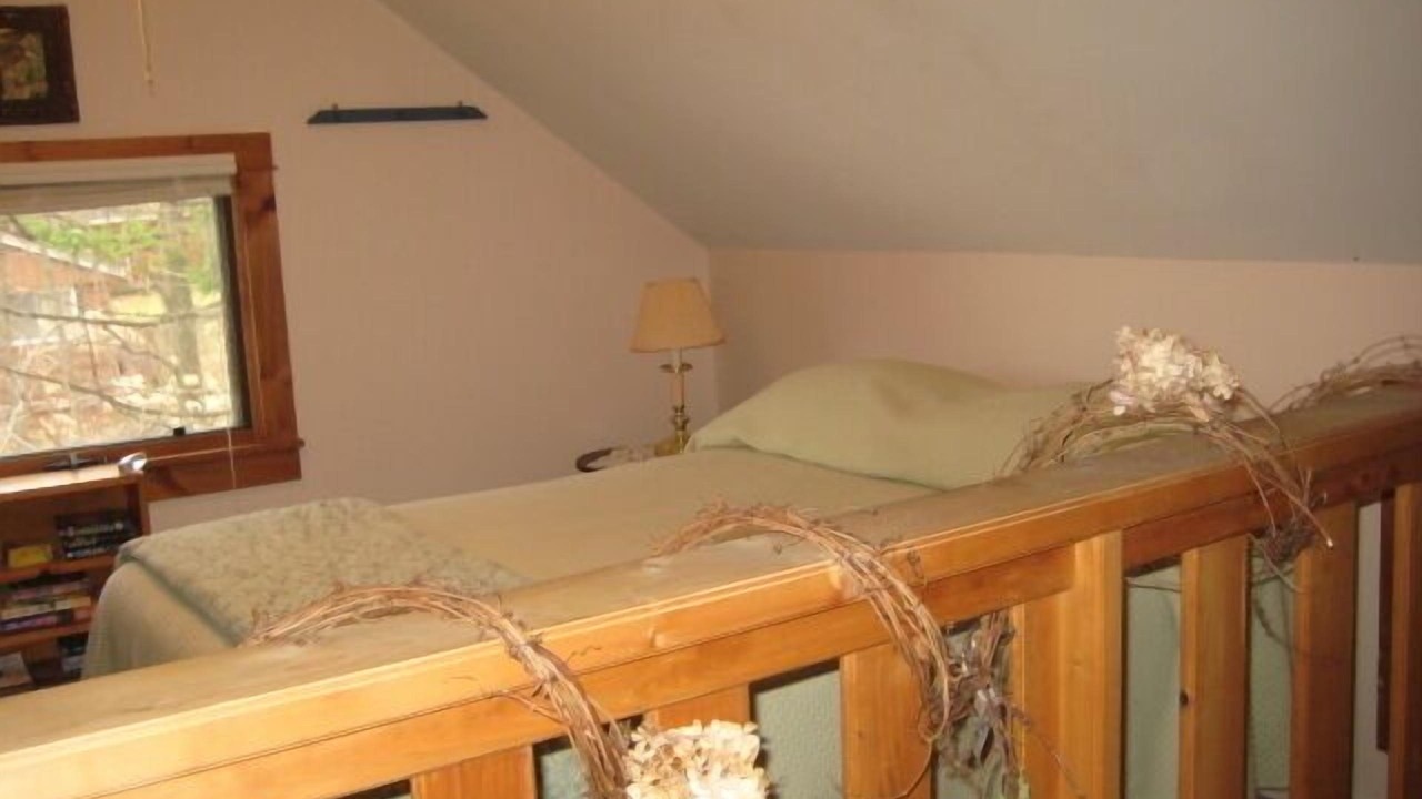 Photo of Bedroom in Town of Bellmont