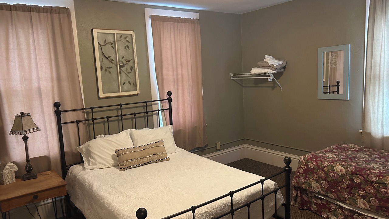 Photo of Bedroom in St. Clair