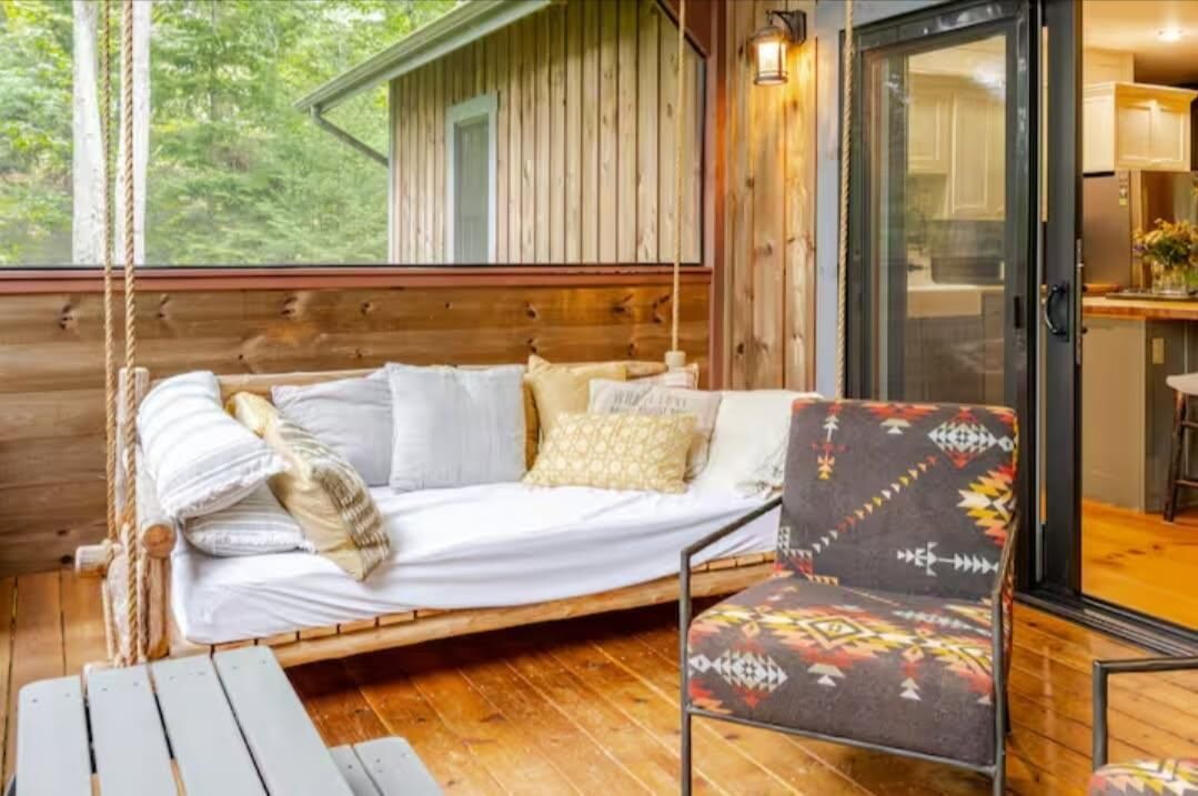 Photo of Patio Balcony in Saranac Lake