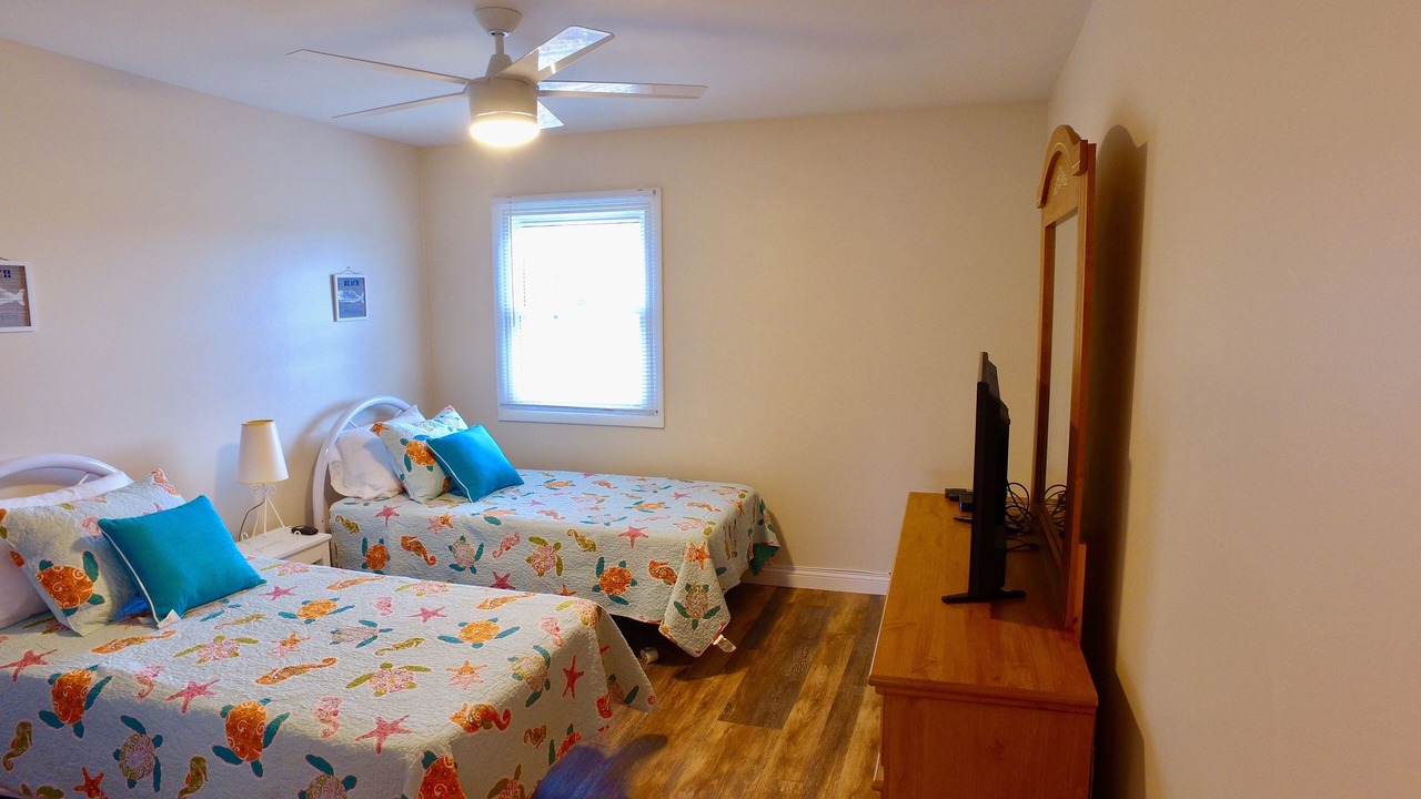 Photo of Bedroom in Paw Paw Lake
