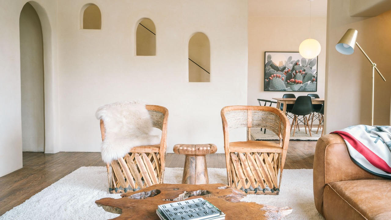 Photo of Livingroom in Northeast Santa Fe