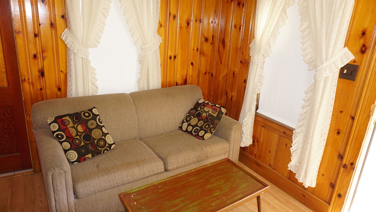 Photo of Livingroom in Hampton