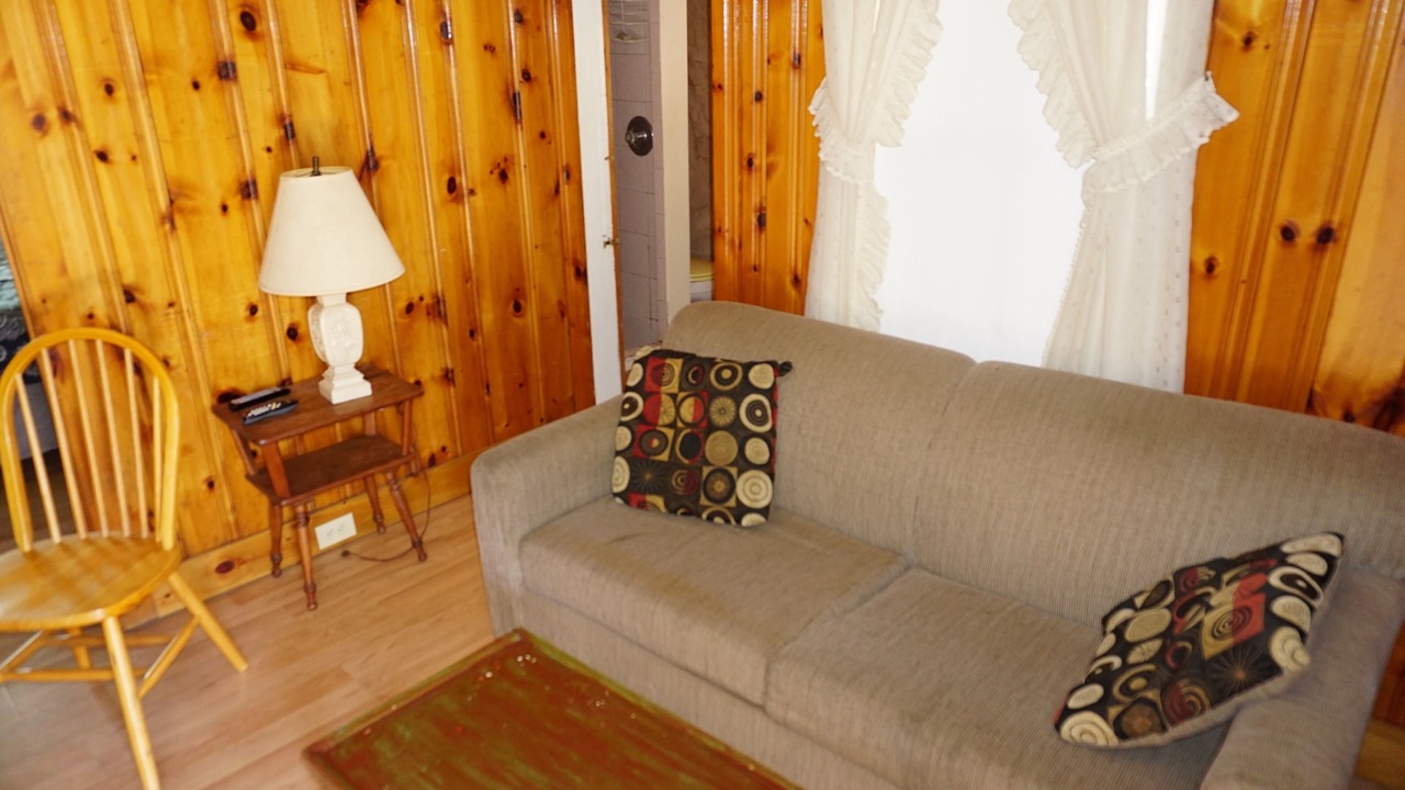 Photo of Livingroom in Hampton