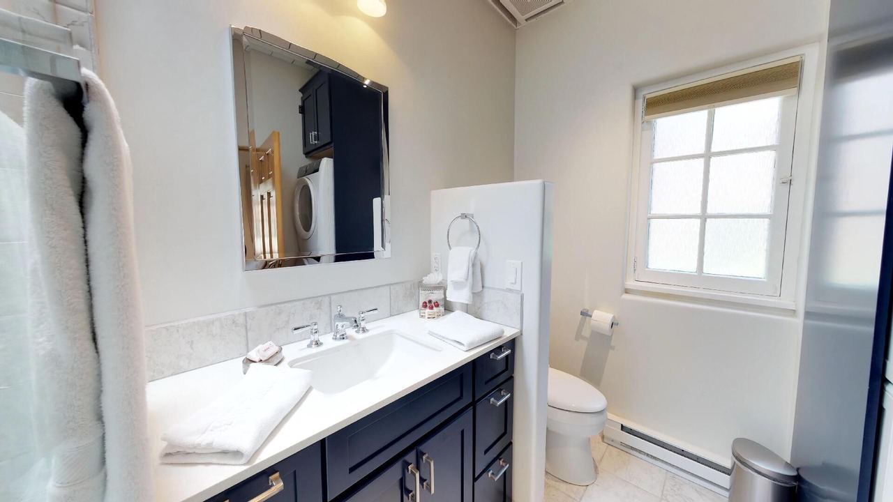 Photo of Bathroom in Historic Eastside