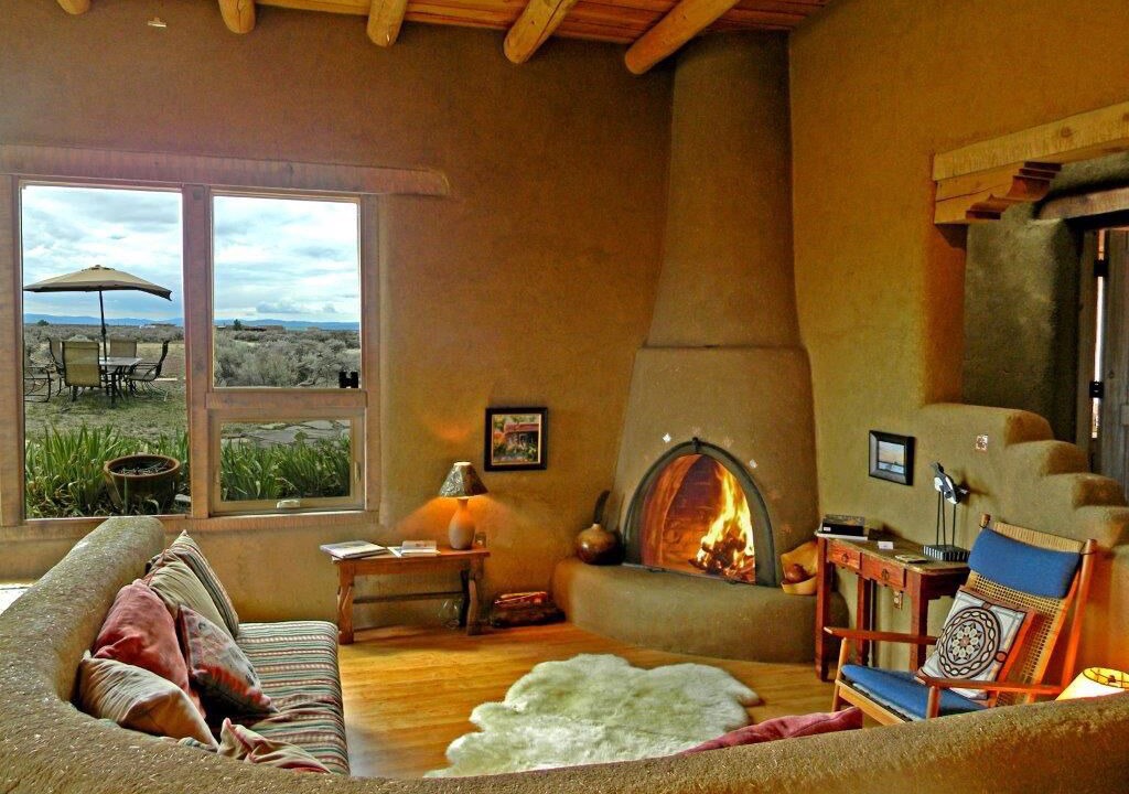 Photo of Livingroom in Taos