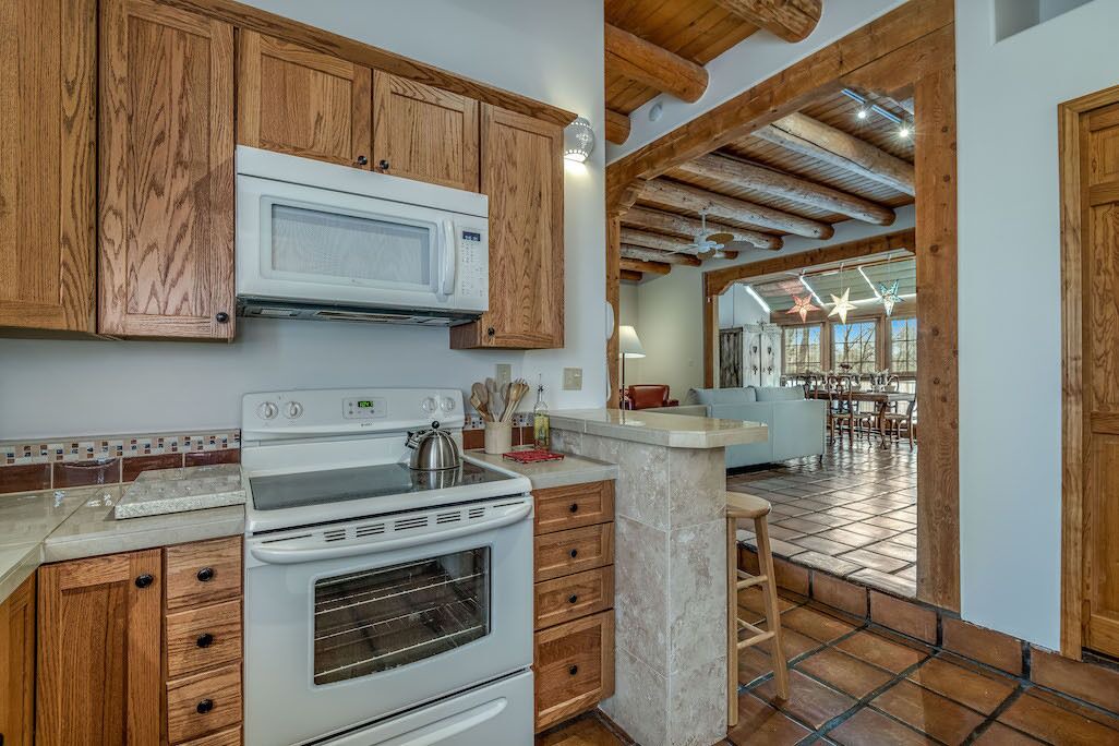 Photo of Kitchen in Northeast Santa Fe