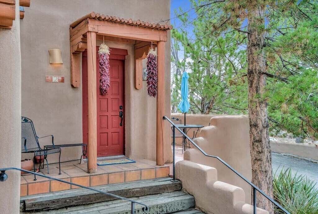 Photo of Others in Northeast Santa Fe