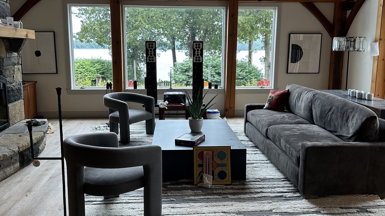 Photo of Livingroom in Plattsburgh