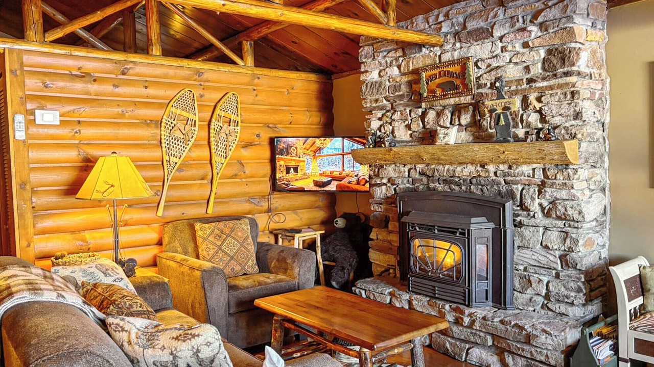 Photo of Livingroom in Saranac Lake