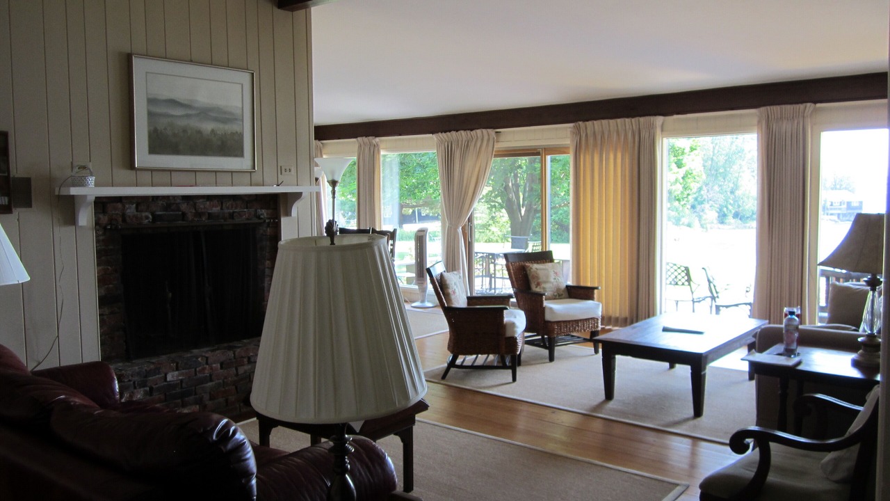 Photo of Livingroom in Westport