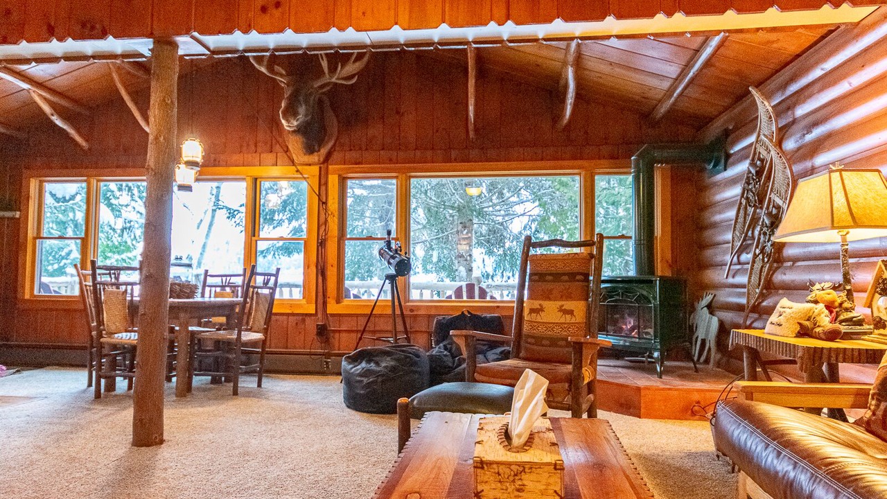 Photo of Livingroom in Saranac Lake