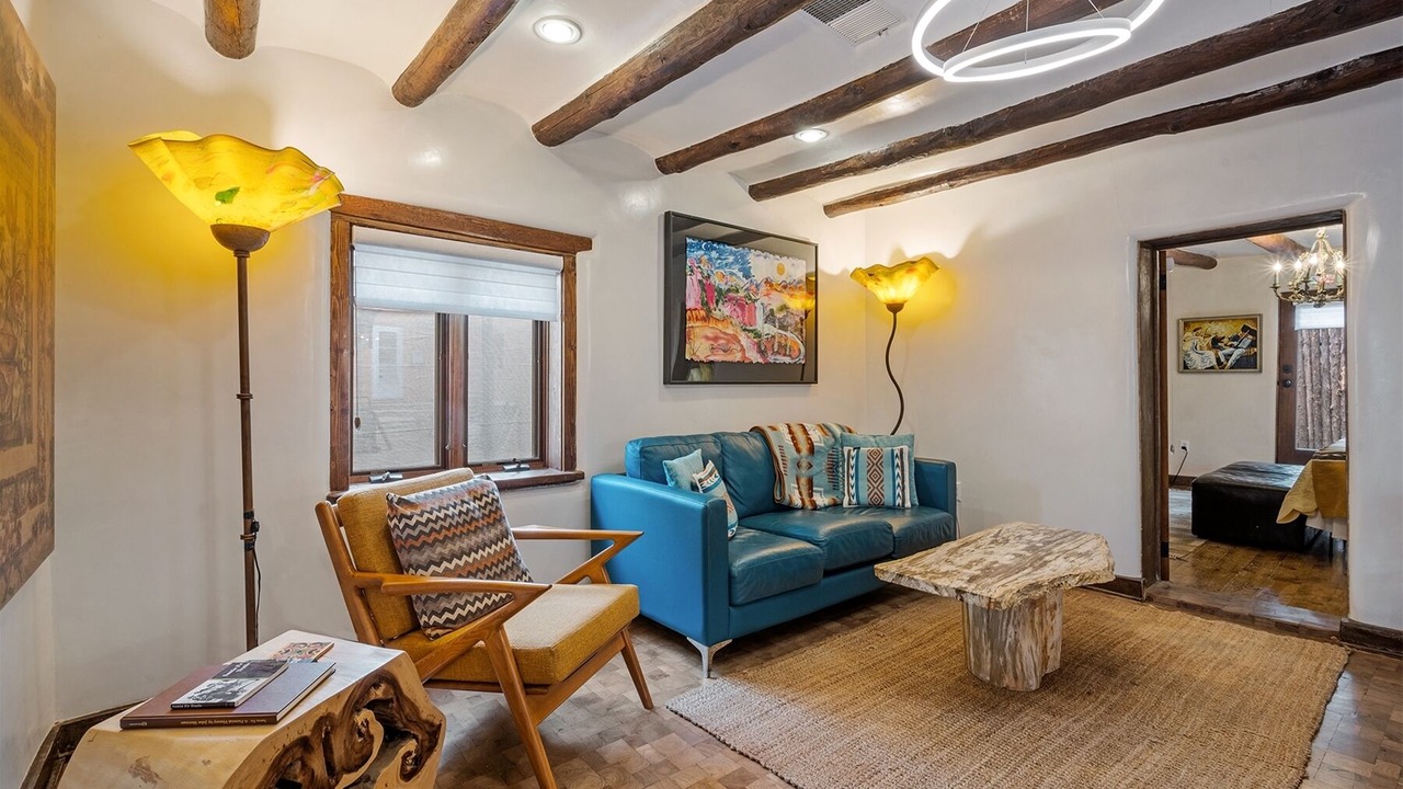 Photo of Livingroom in Tesuque