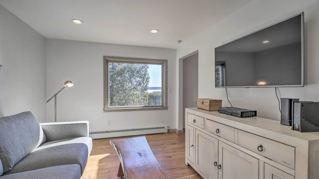 Photo of Bedroom in Plattsburgh