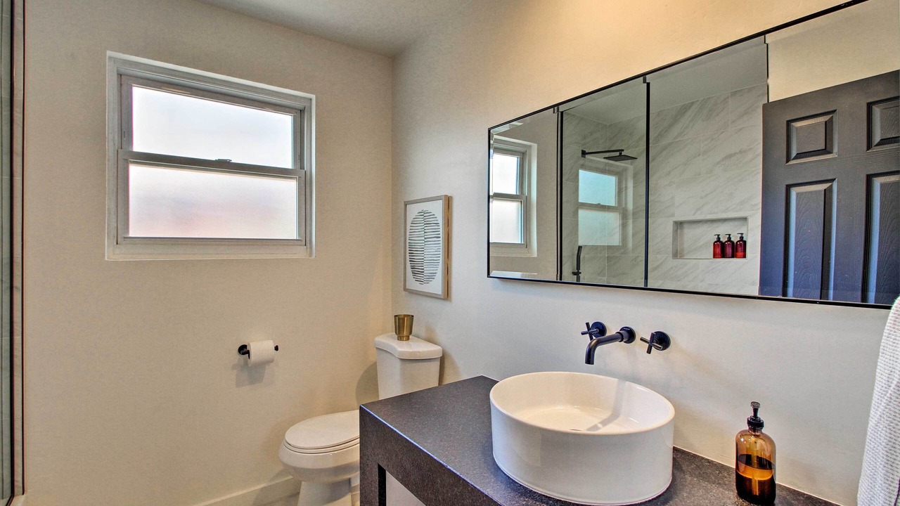 Photo of Bathroom in North Valley