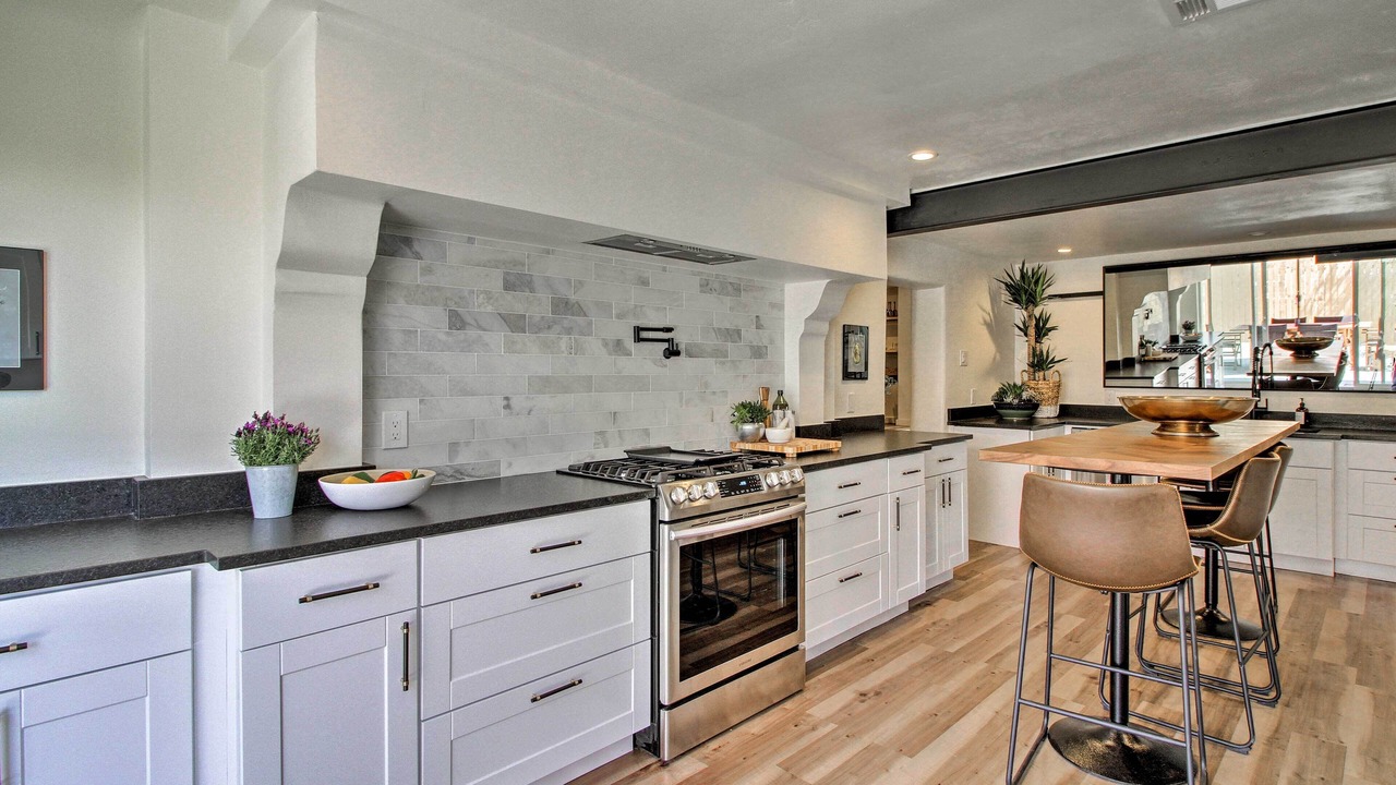 Photo of Kitchen in North Valley