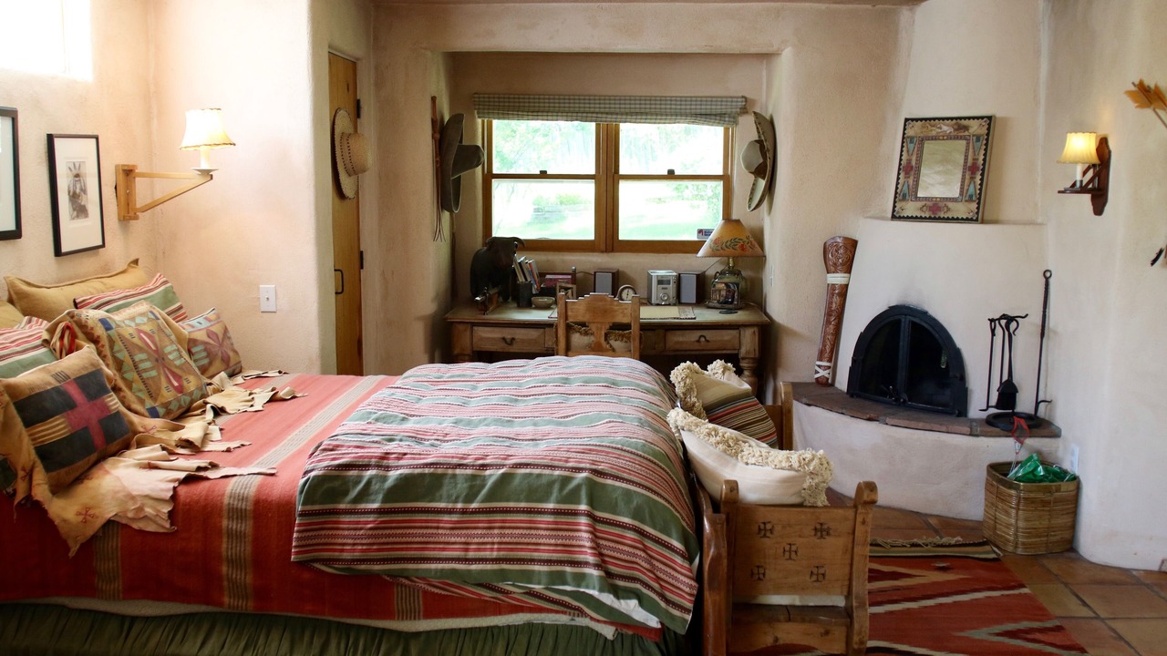 Photo of Livingroom in Tesuque